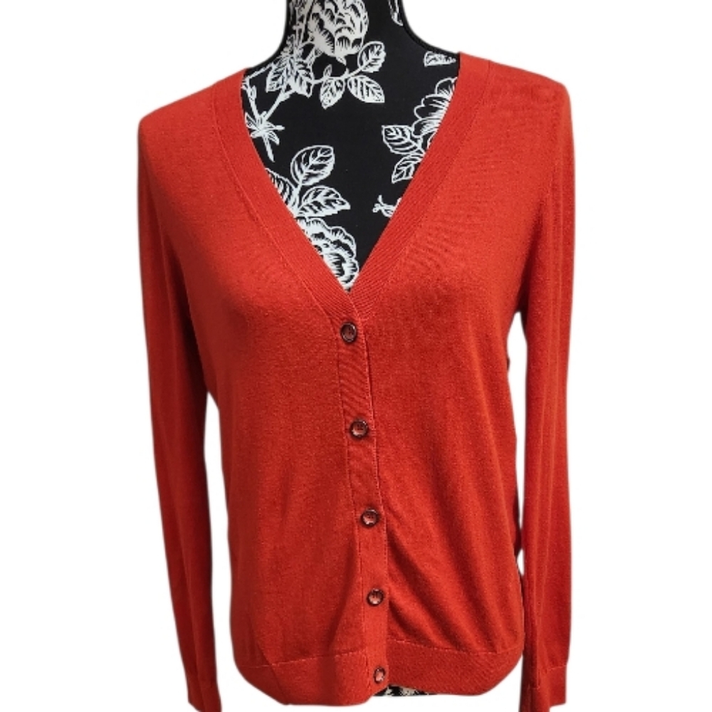 CAbi Cobblestone Cardigan | Fiery Red V-Neck with Full Back Zipper